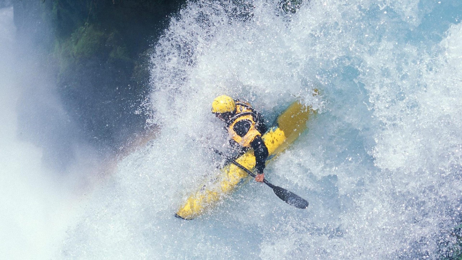 综合体育系“科技助训展示赛” 可穿戴设备数据实时上墙